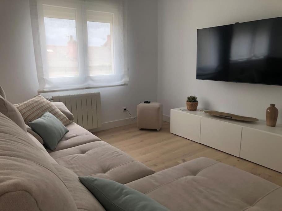 Piso Centrico Con Garaje Privado Gratis Apartment Santander Exterior photo