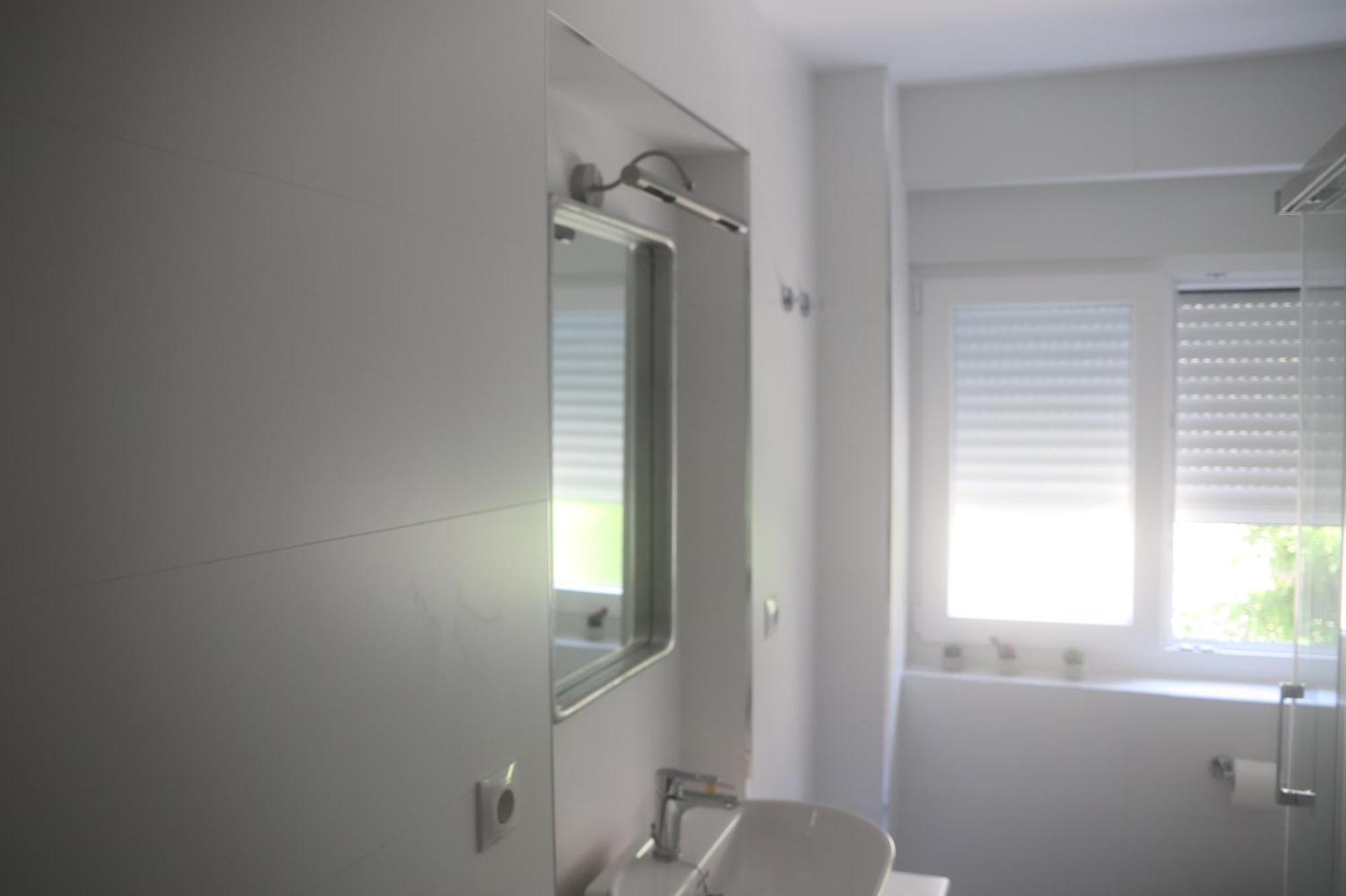 Piso Centrico Con Garaje Privado Gratis Apartment Santander Exterior photo
