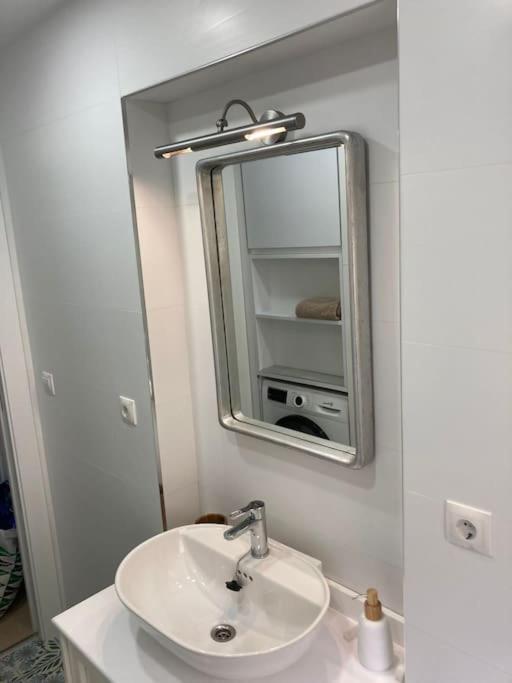 Piso Centrico Con Garaje Privado Gratis Apartment Santander Exterior photo