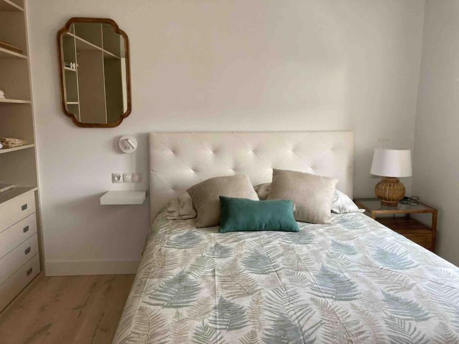 Piso Centrico Con Garaje Privado Gratis Apartment Santander Exterior photo